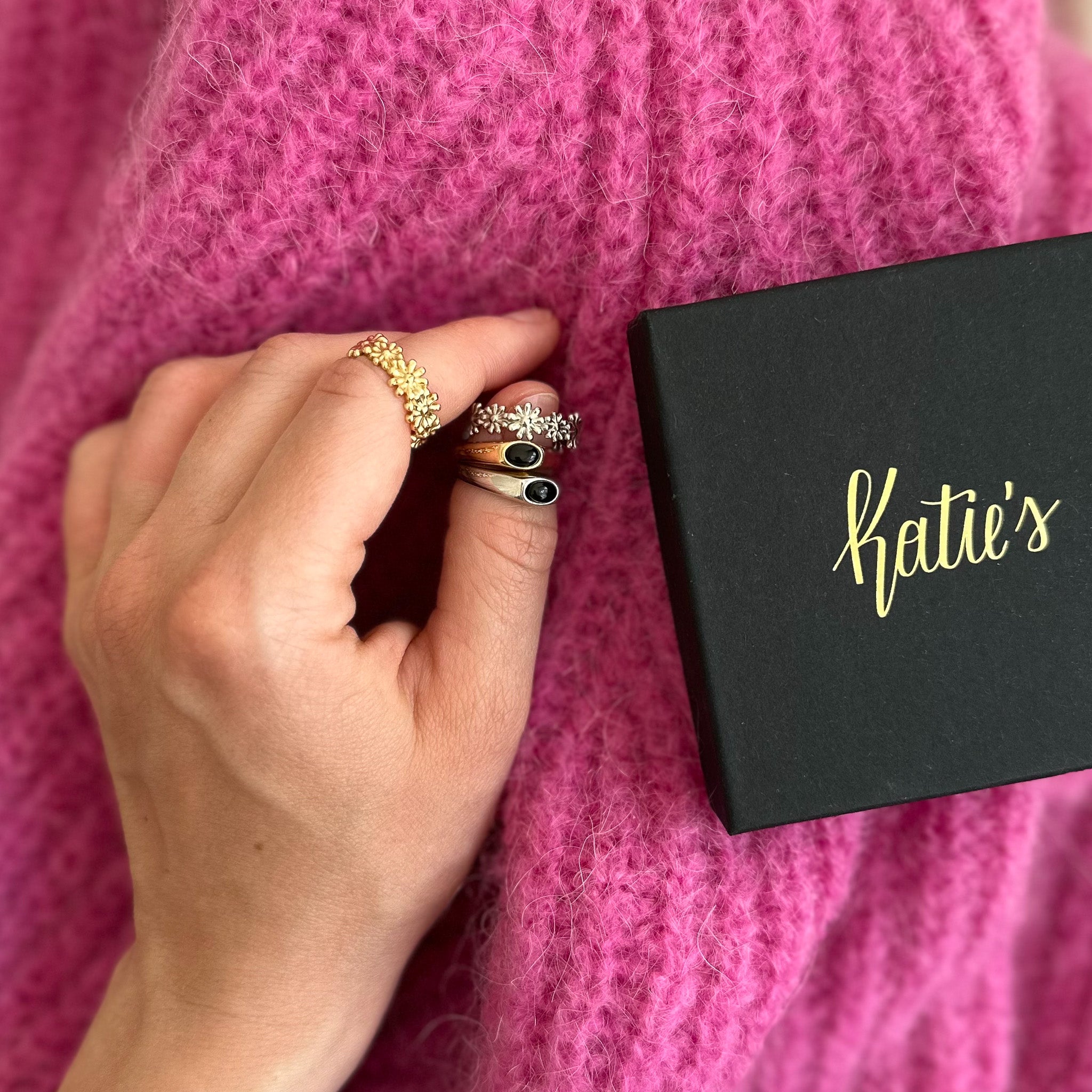 Pierścionek ONYX srebrny pozłacany