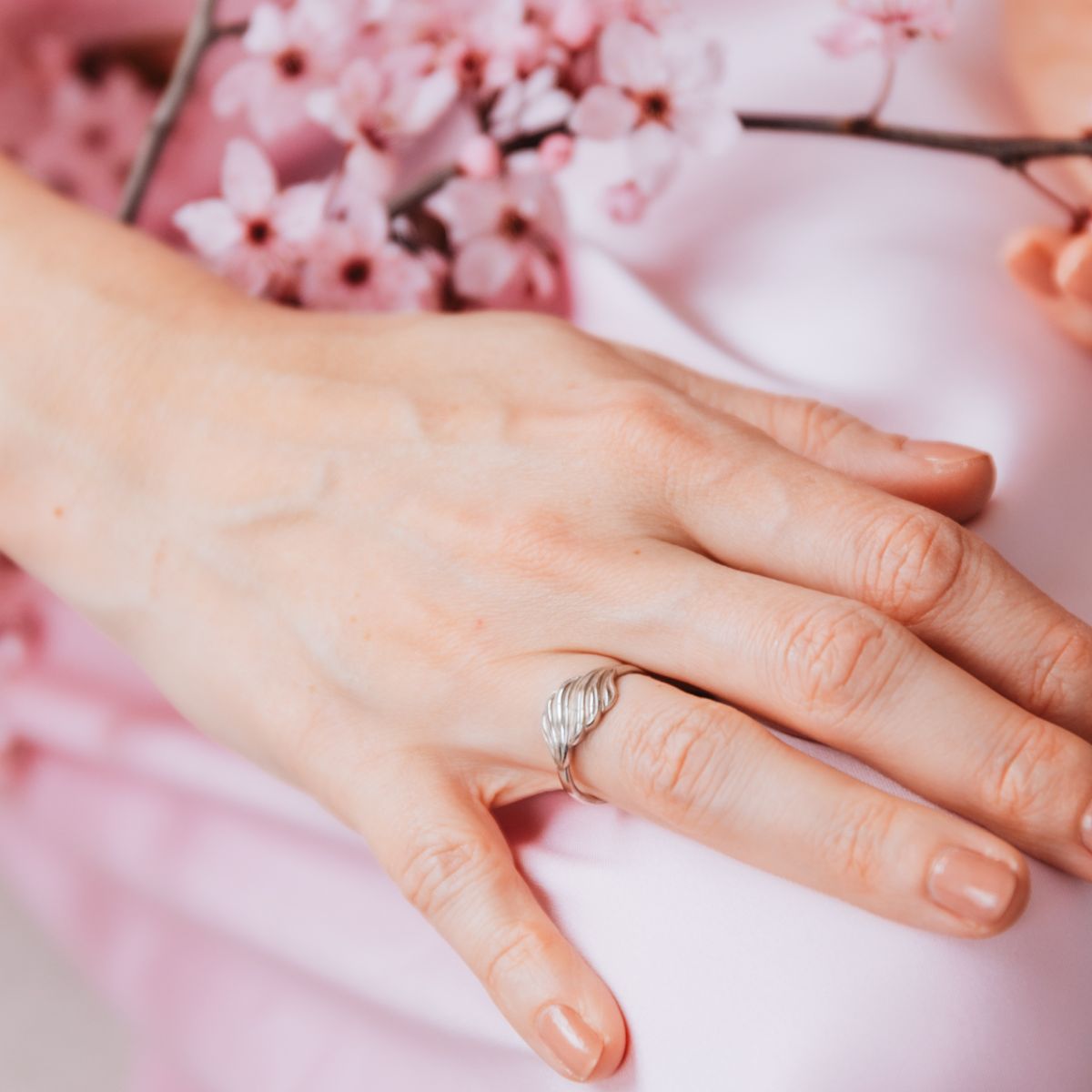 Pierścionek WINGS srebrny