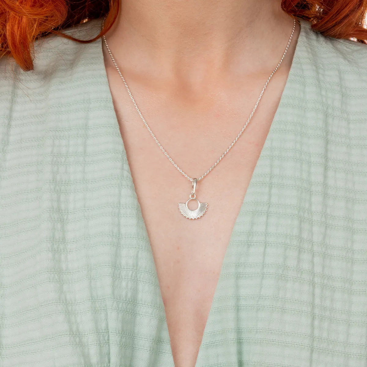 Naszyjnik SUN srebrny - zawieszka i łańcuszek