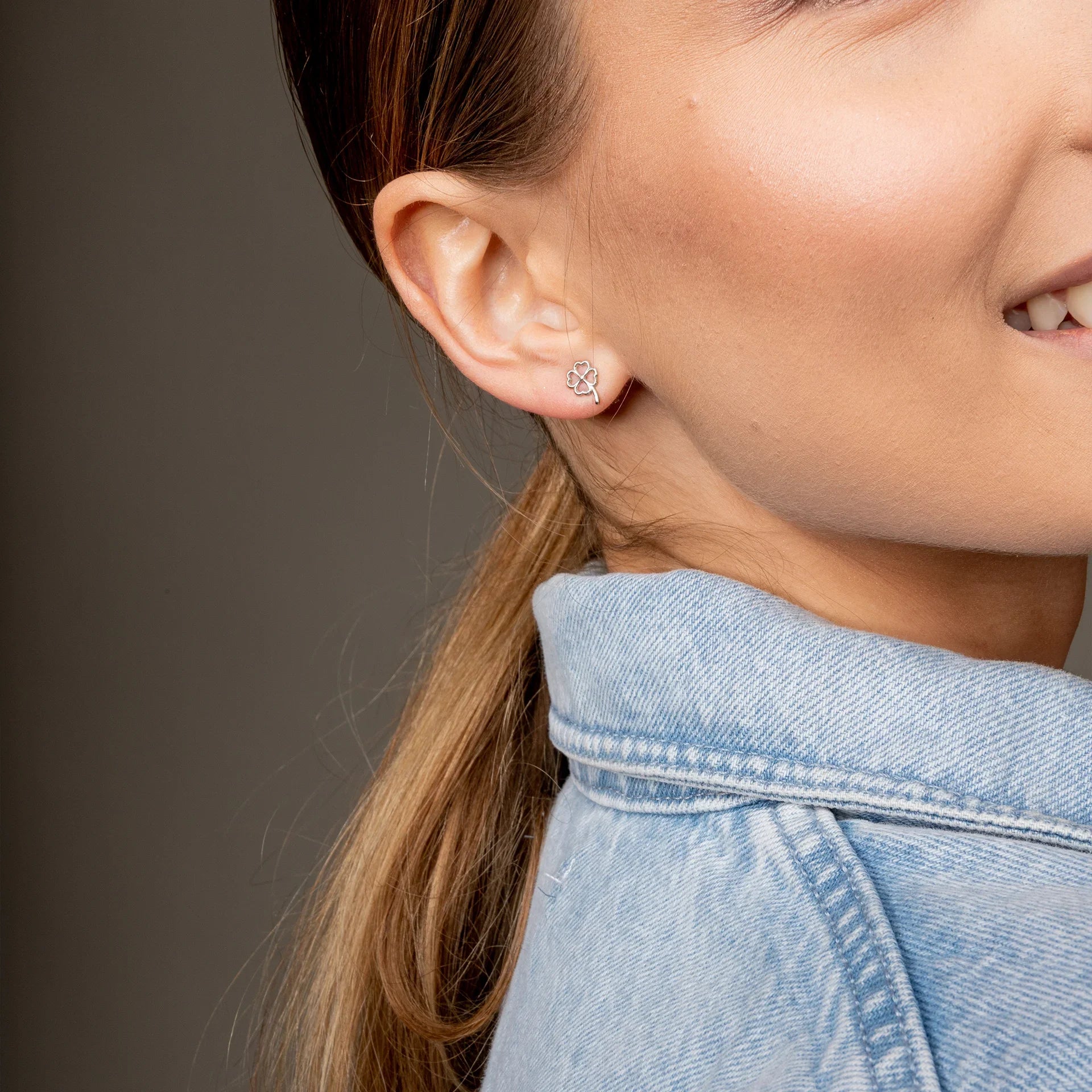 Kolczyki koniczynki CLOVER białe złoto