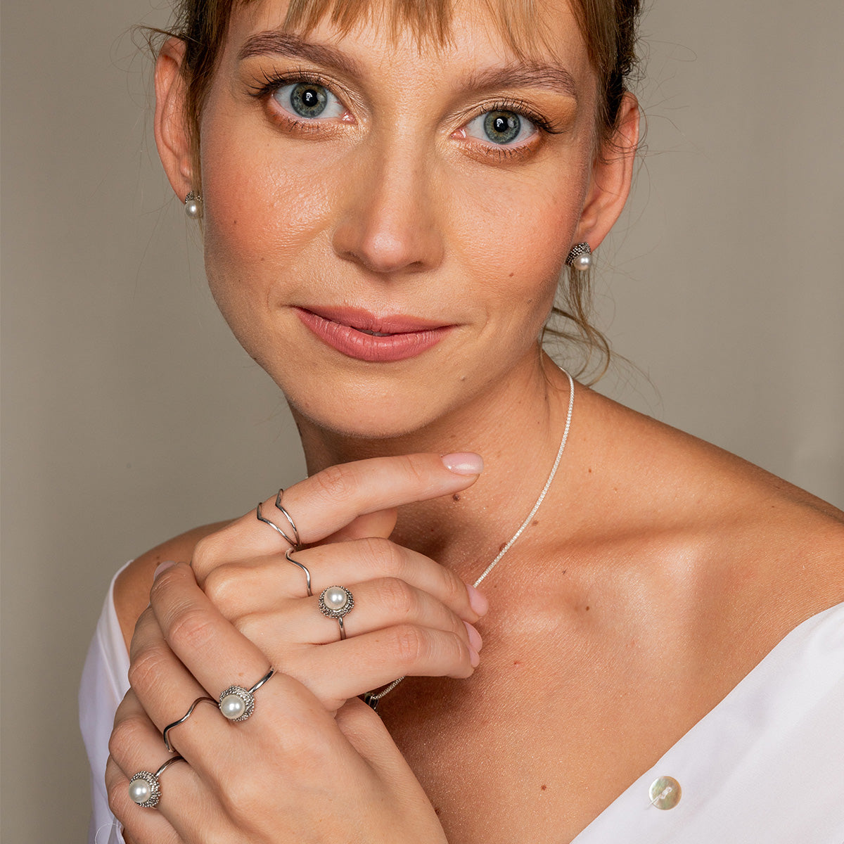 Pierścionek z perłą AUDREY srebrny