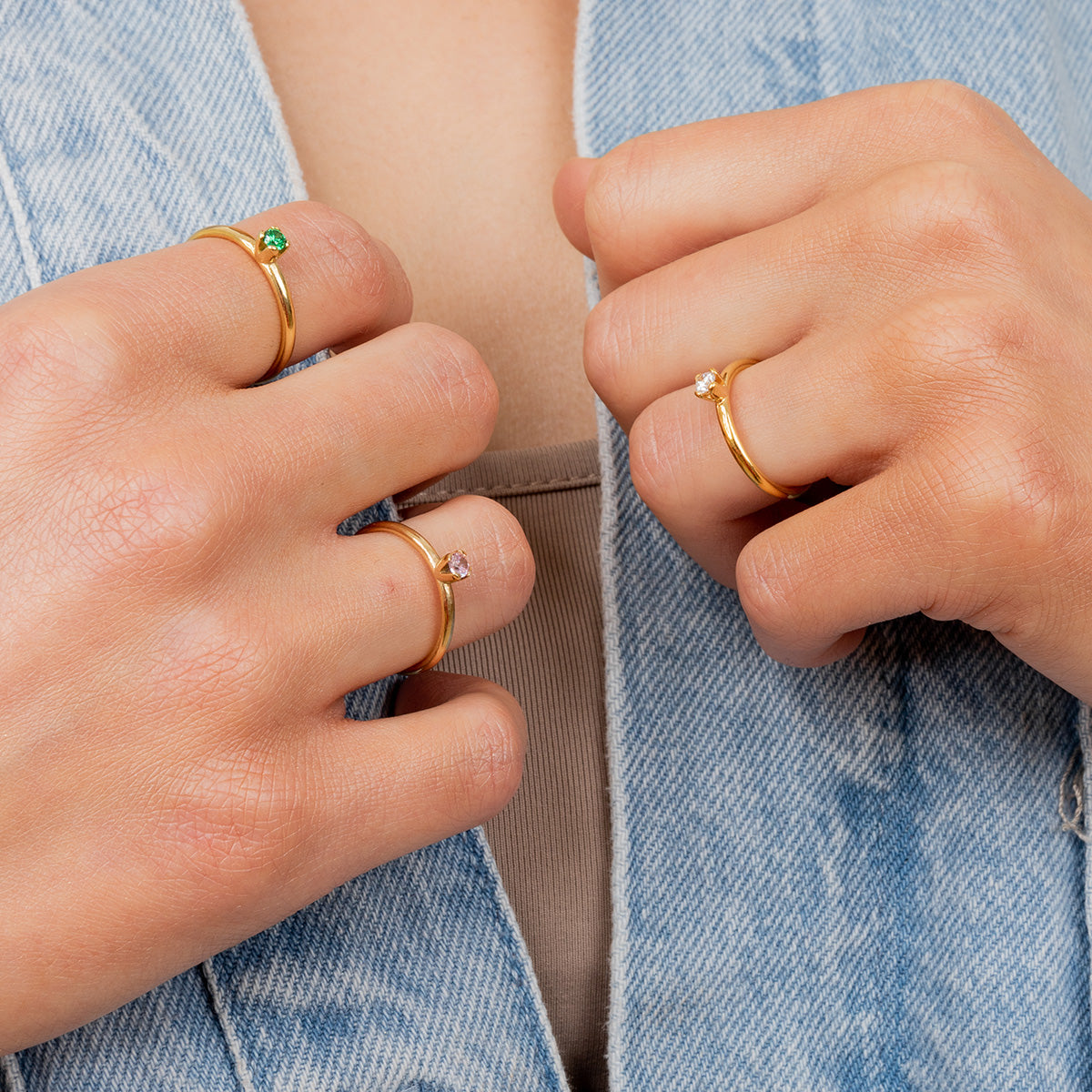 Pierścionek COLORS srebrny pozłacany - biały kamień