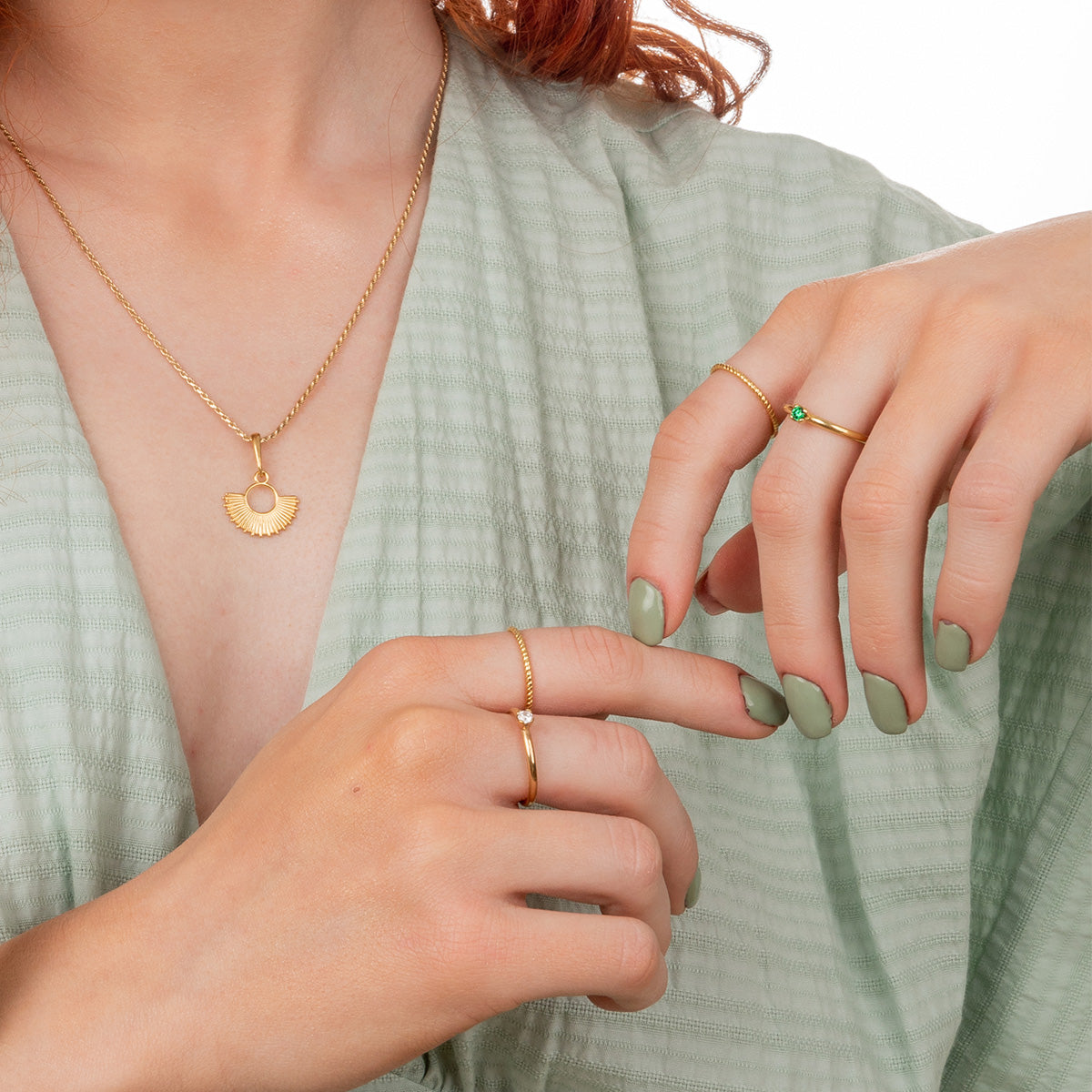 Pierścionek COLORS srebrny pozłacany - zielony kamień