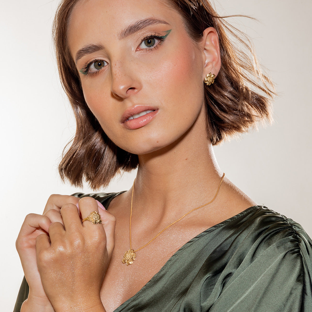 Kolczyki KWIAT JABŁONI srebrne pozłacane