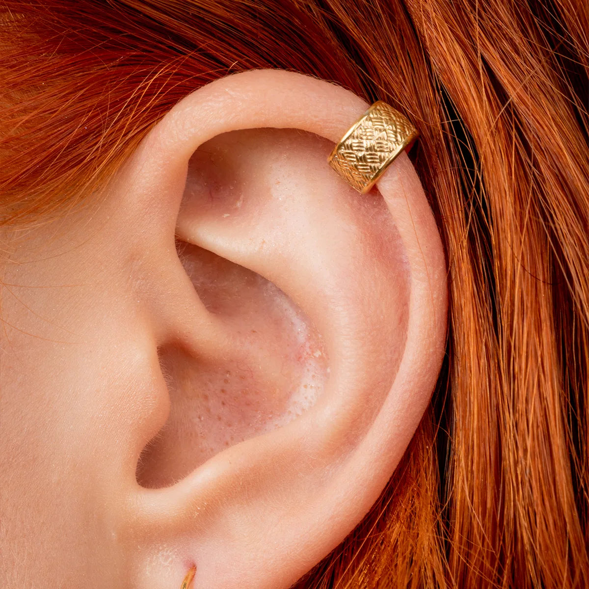 Nausznica ONE srebrna pozłacana