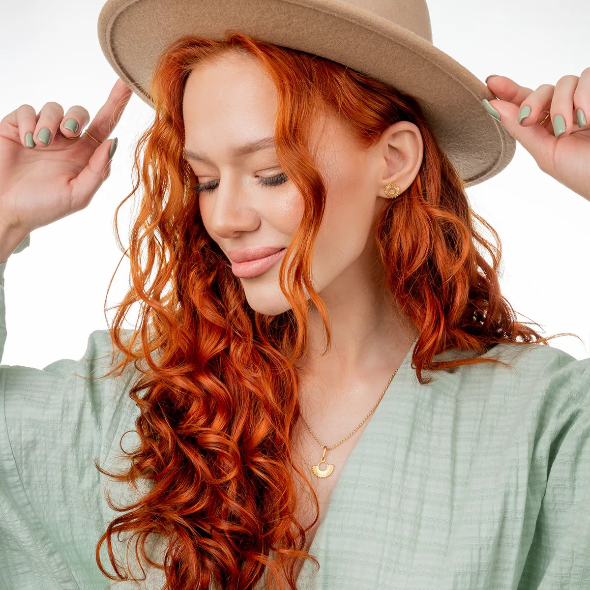 Naszyjnik SUN srebrny pozłacany - zawieszka i łańcuszek