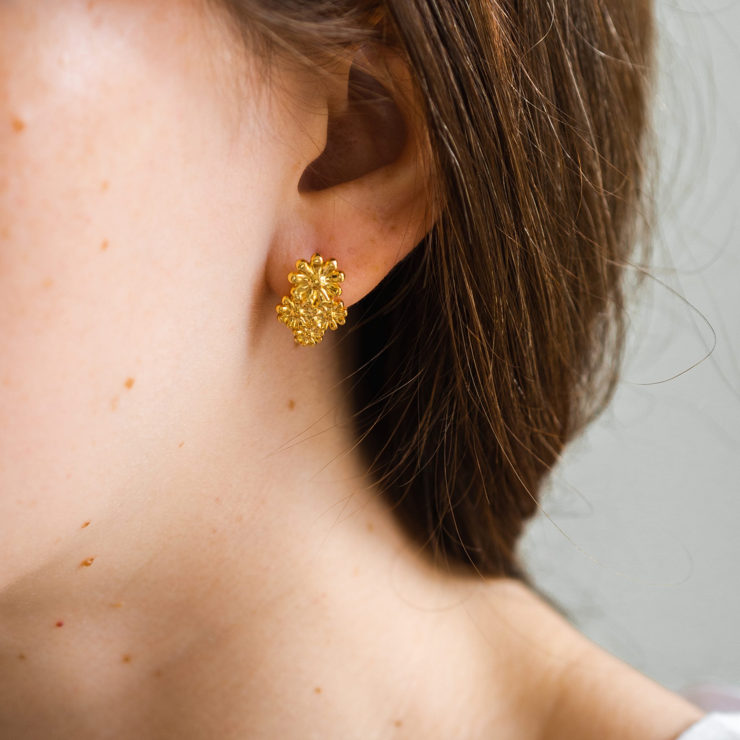 Kolczyk kwiat DAISY srebrny pozłacany