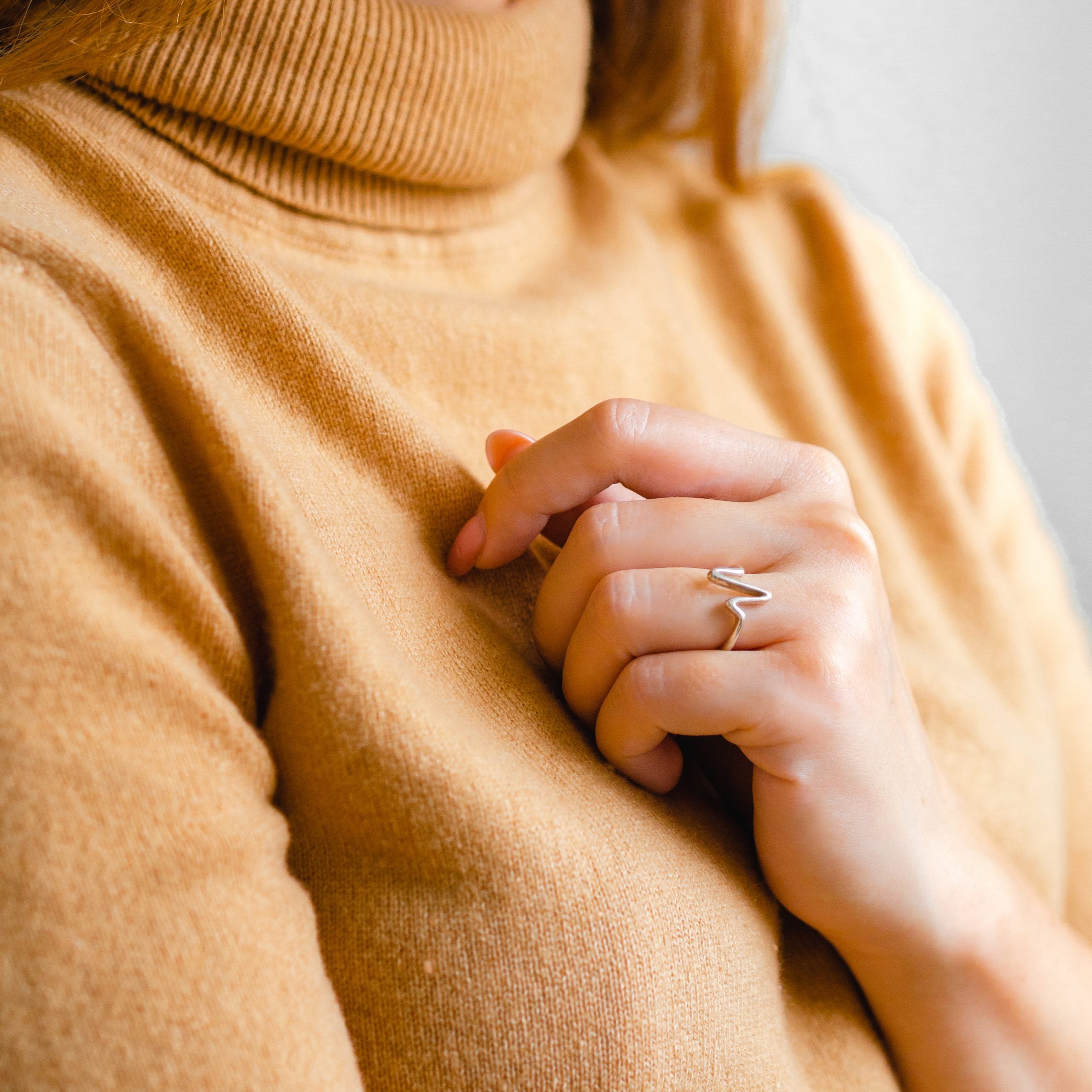 Pierścionek EKG srebrny