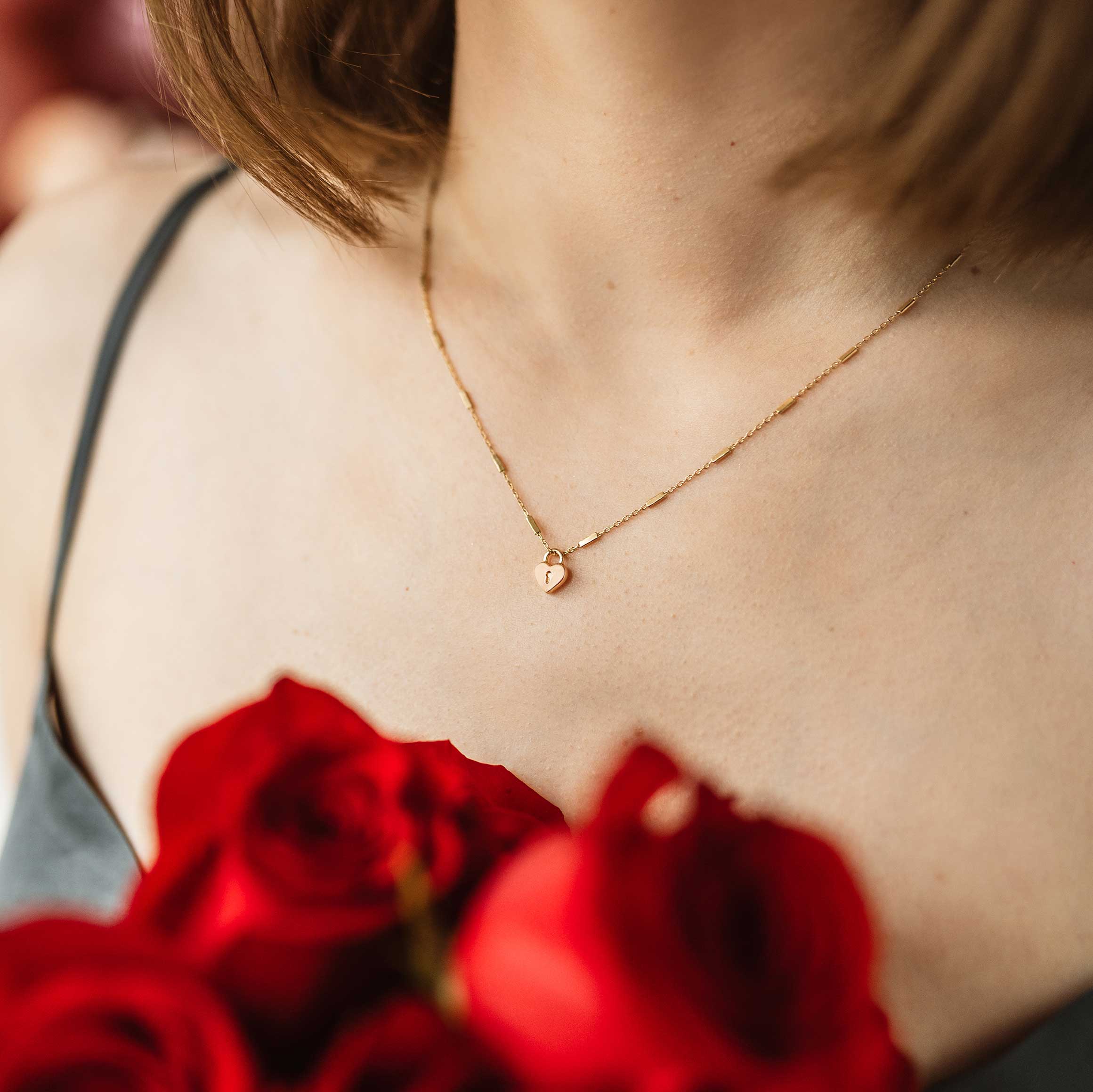 Zawieszka kłódka LOCK złota