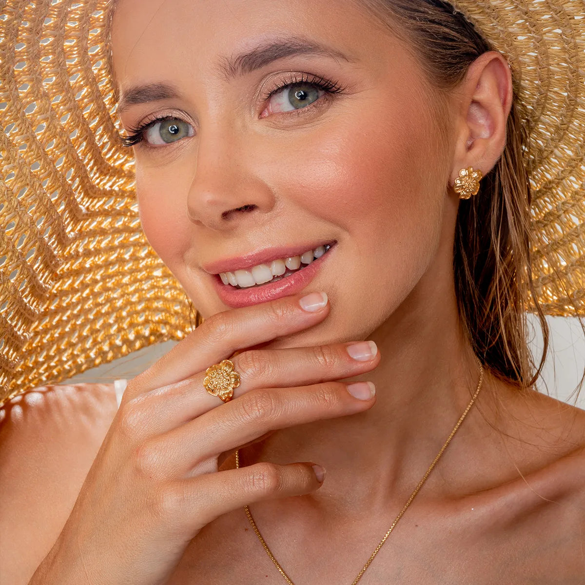 Pierścionek KWIAT JABŁONI pozłacany