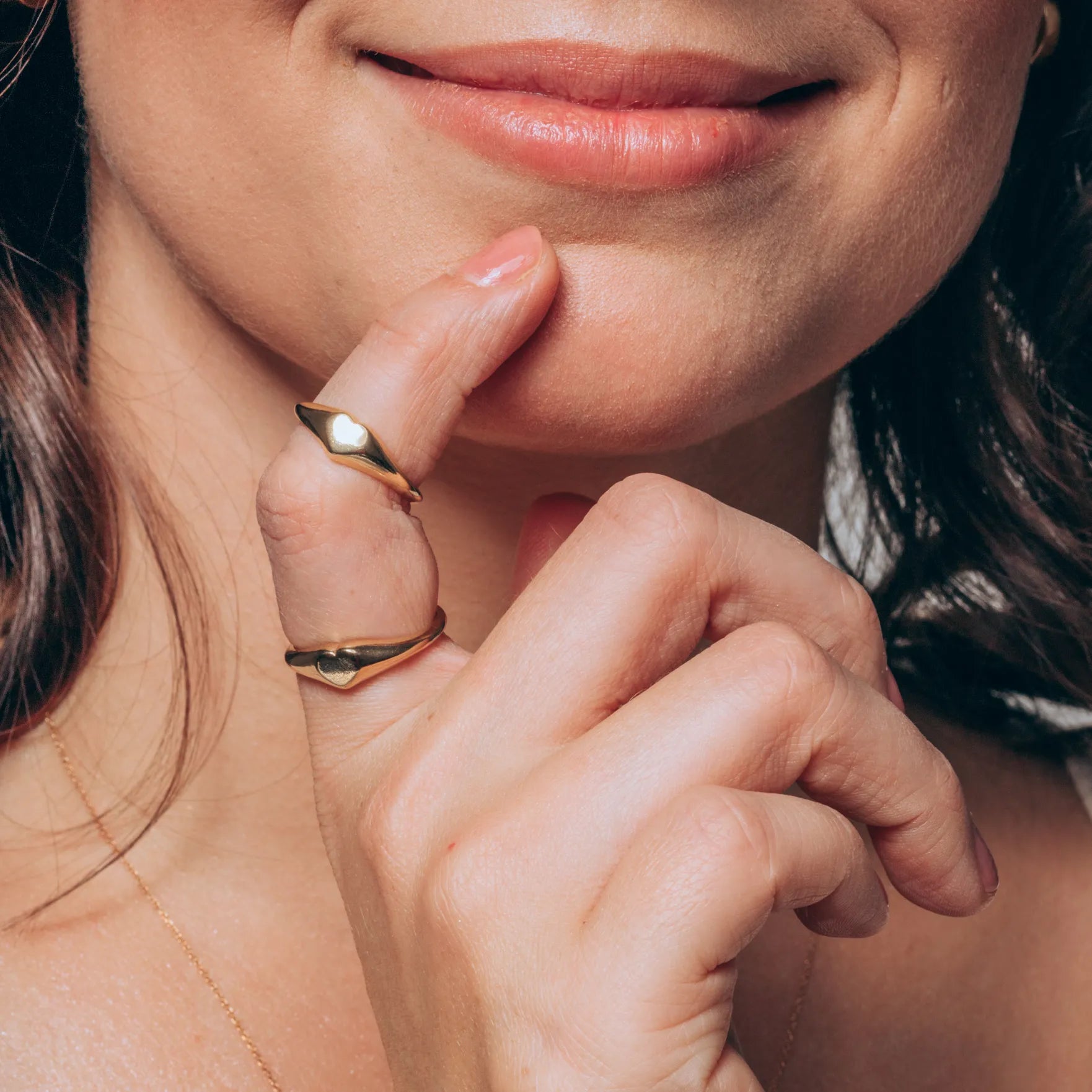 Pierścionek sygnet HEART złoty