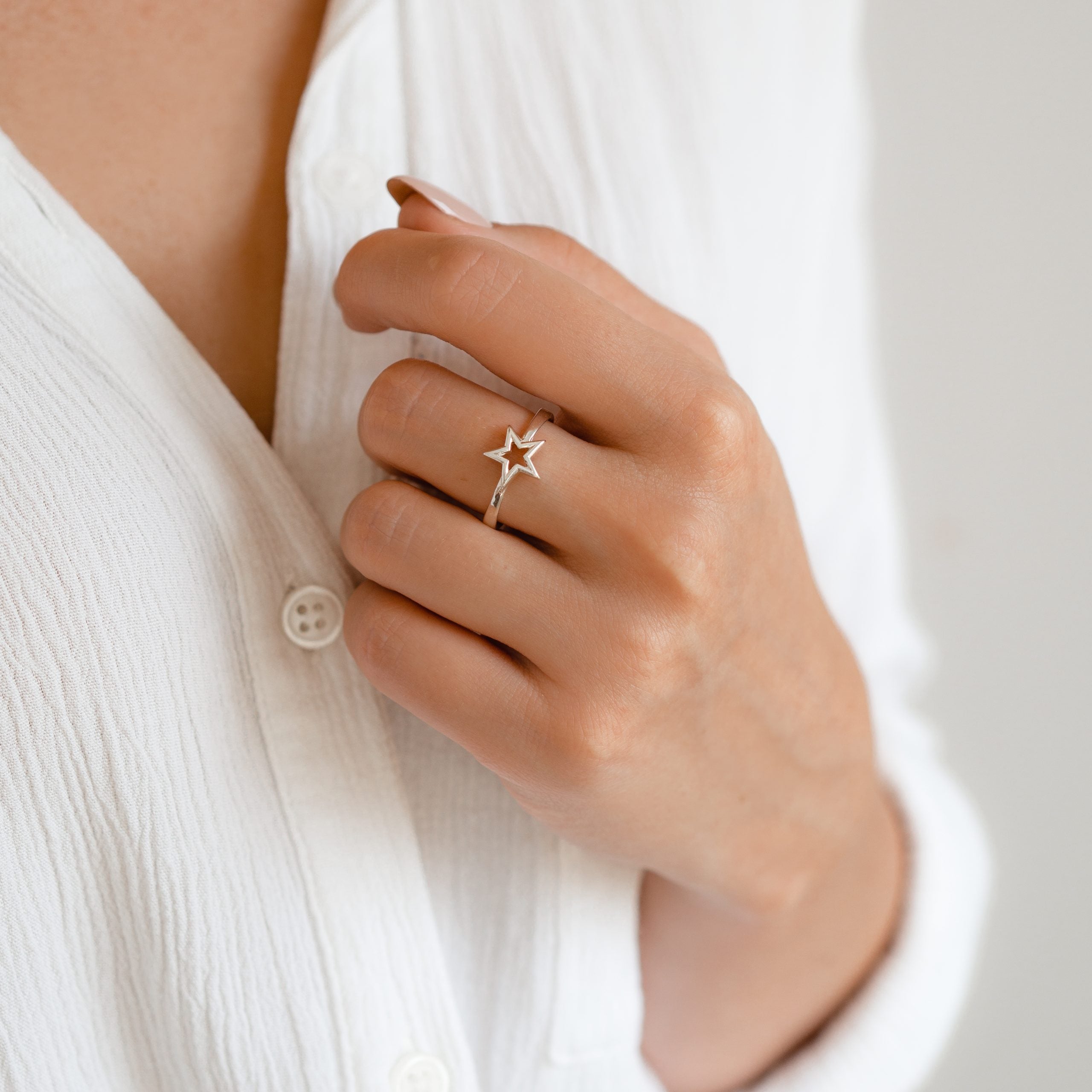 Pierścionek gwiazdki STAR srebrny