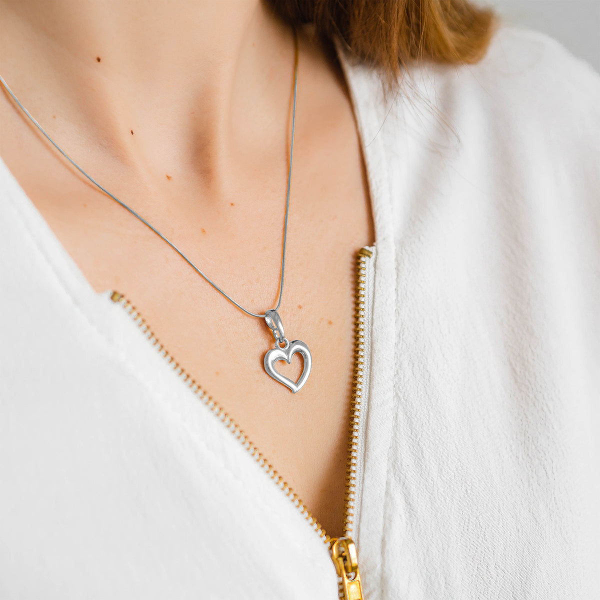 Zawieszka serduszko HEART srebrna