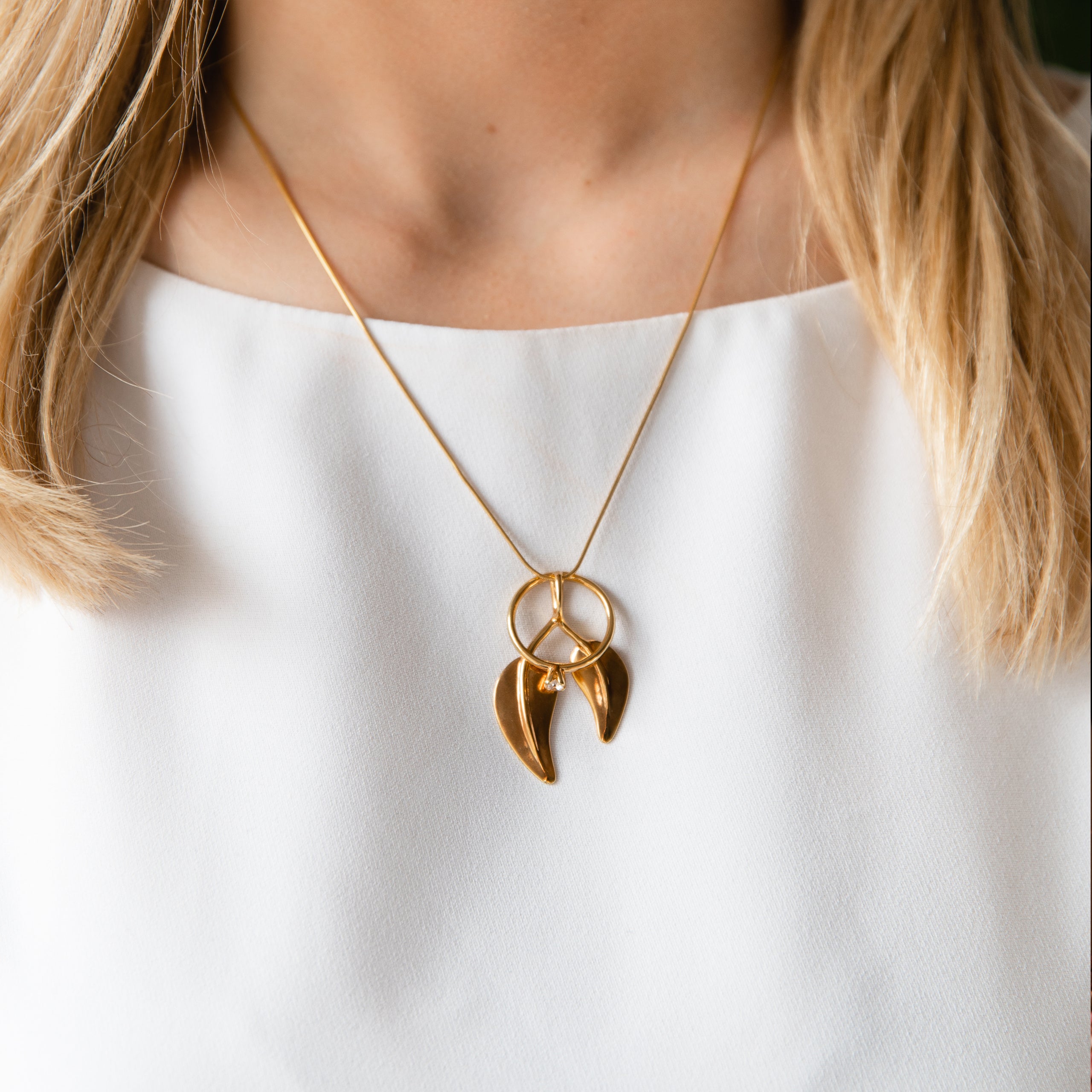 Zawieszka liść LEAVES srebrna pozłacana