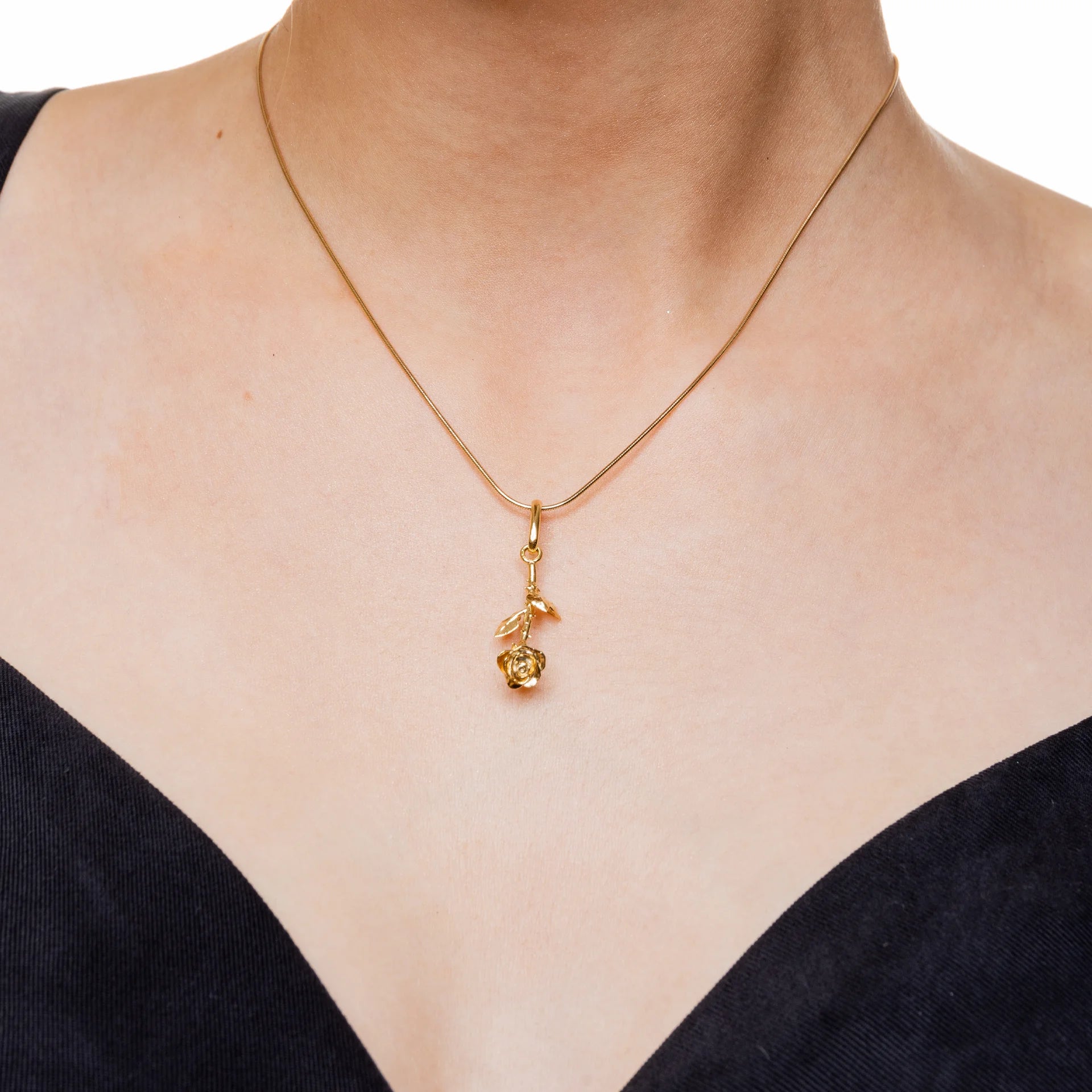 Zawieszka róża ROSE złota